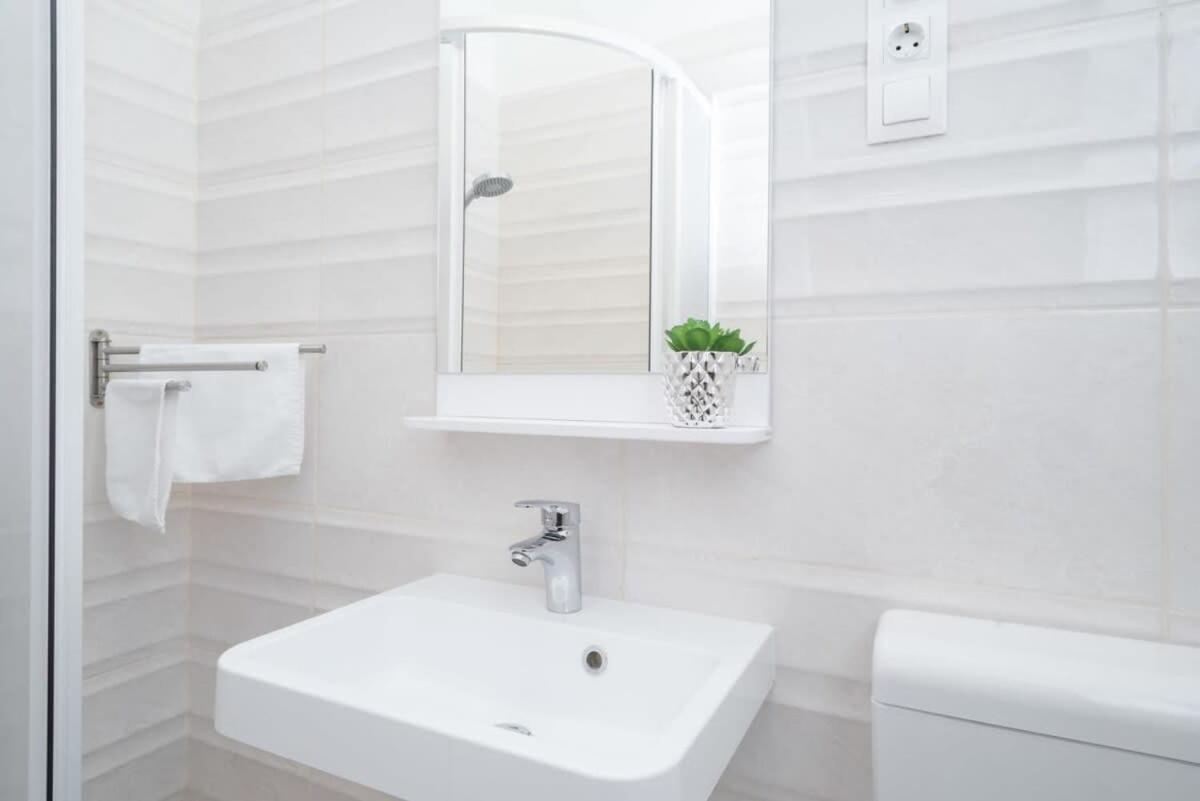 Ultra Central Large Stylish Apartment Βουδαπέστη Εξωτερικό φωτογραφία